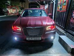 کرایسلەر 300